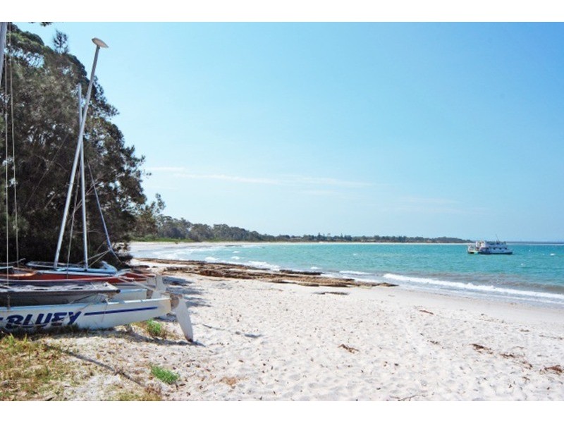 250 Elizabeth  Drive, Vincentia NSW 2540