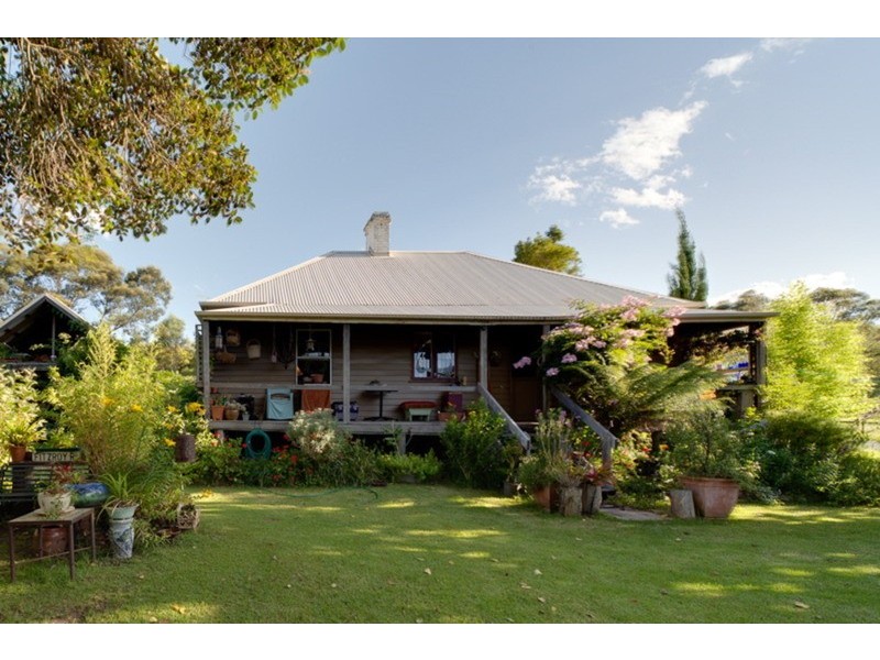 18 Kells Road, Tomerong NSW 2540
