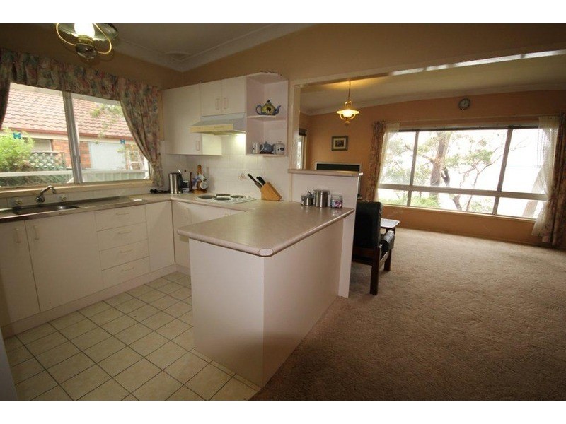 50 Greville  Avenue, Sanctuary Point NSW 2540