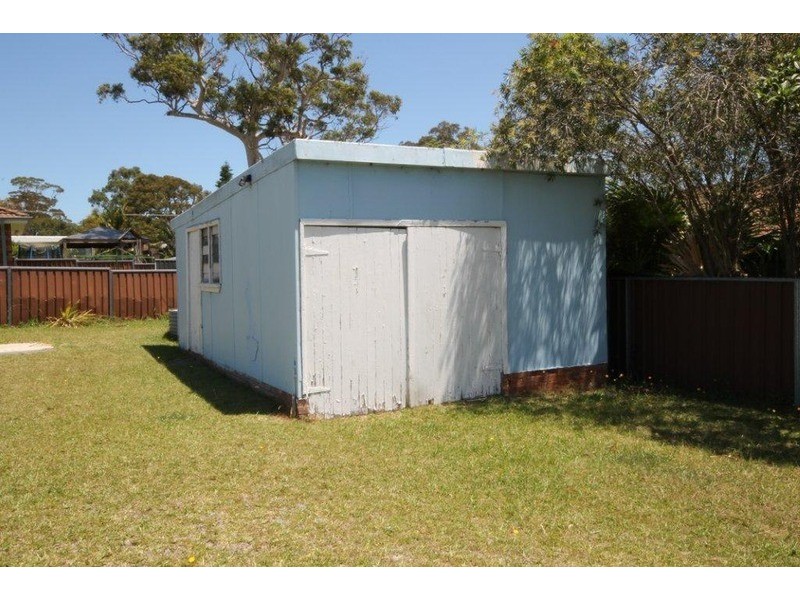 1 Dunisla  Street, Sanctuary Point NSW 2540