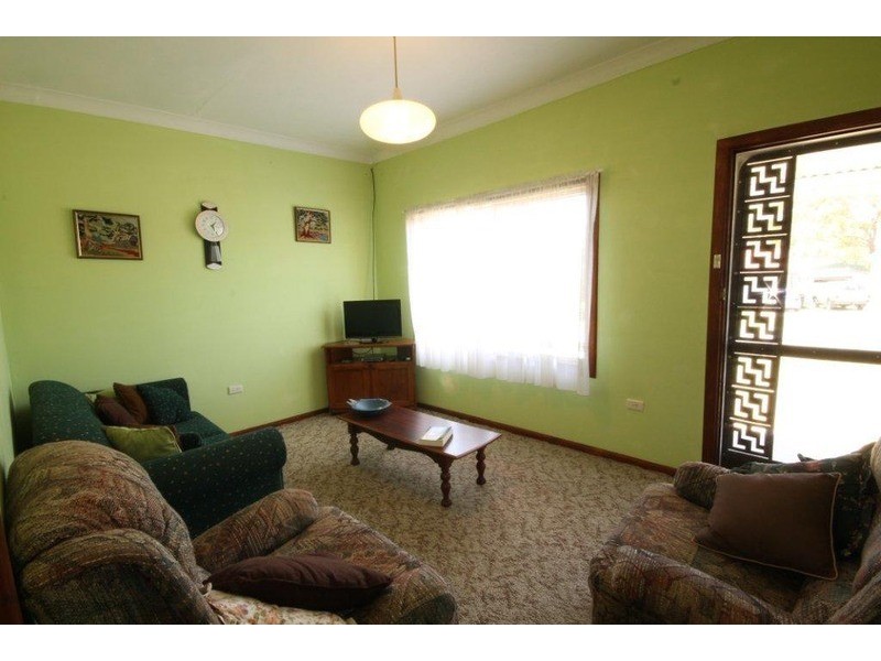 1 Dunisla  Street, Sanctuary Point NSW 2540