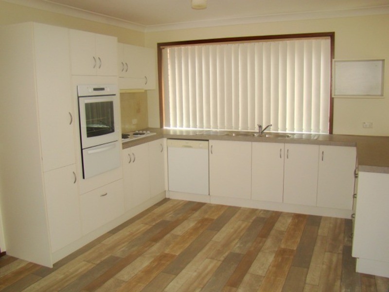 34 Elanora  Parade, Basin View NSW 2540