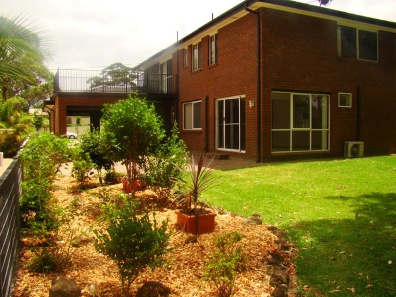 34 Elanora  Parade, Basin View NSW 2540