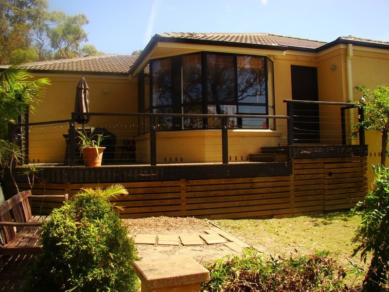 8 Irwin  Place, Vincentia NSW 2540