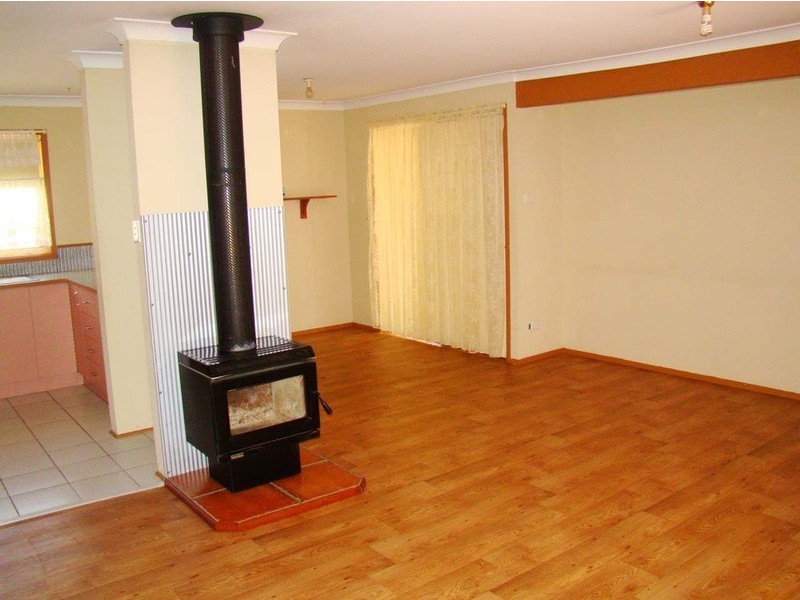 48 John  Street, Basin View NSW 2540