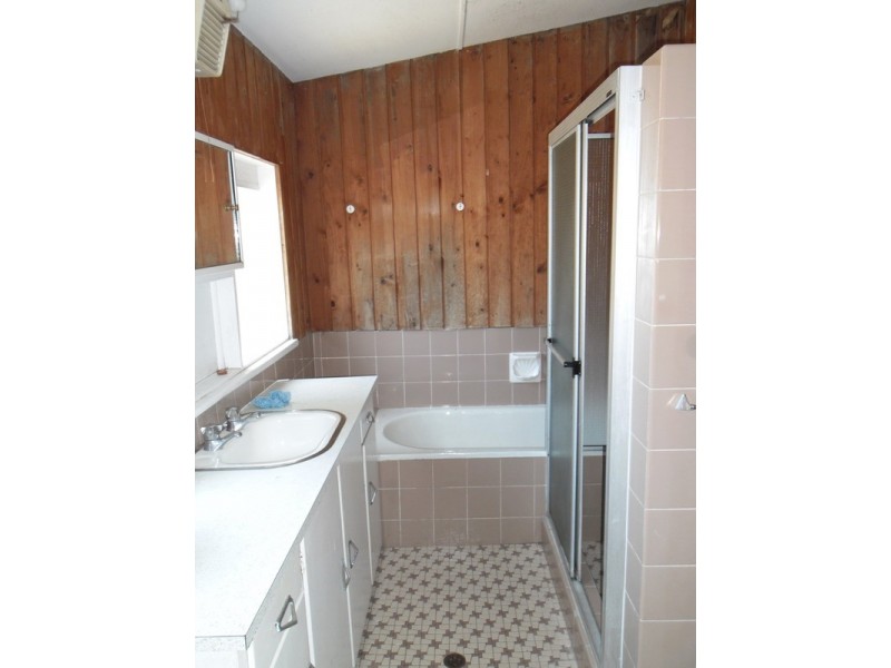 42 Currambene  Street, Huskisson NSW 2540