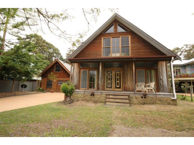 121 Tallyan Point Road, Basin View NSW 2540