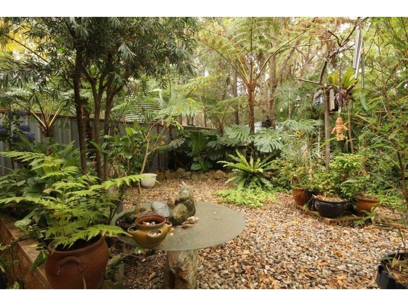 121 Tallyan Point Road, Basin View NSW 2540