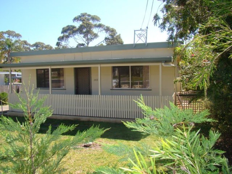 143 Macleans Point Road, Sanctuary Point NSW 2540