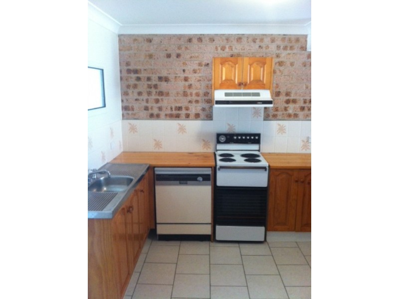 2/5-6 Beach  Street, Huskisson NSW 2540