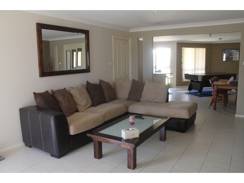 4 Keldie  Close, St Georges Basin NSW 2540