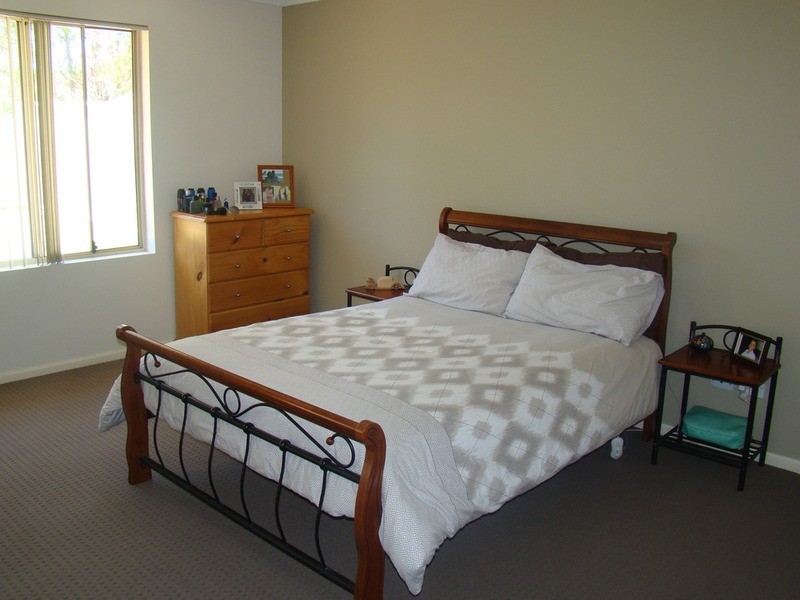 4 Keldie  Close, St Georges Basin NSW 2540