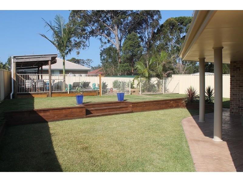 4 Keldie  Close, St Georges Basin NSW 2540