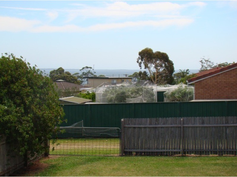 22 St Georges  Road, Vincentia NSW 2540