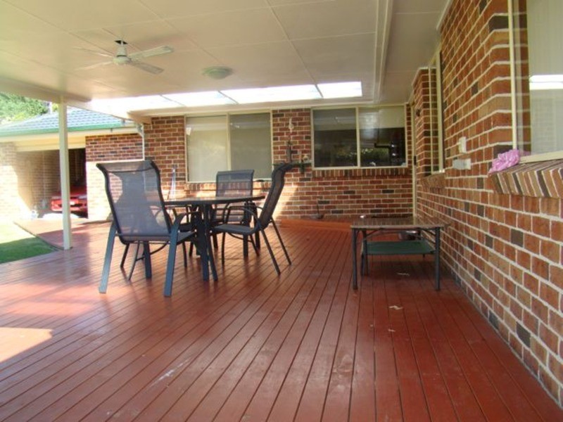 8 Wahroonga Place, St Georges Basin NSW 2540