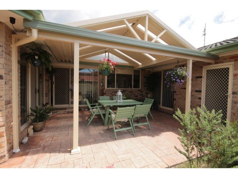 16 Kurraba Place, St Georges Basin NSW 2540