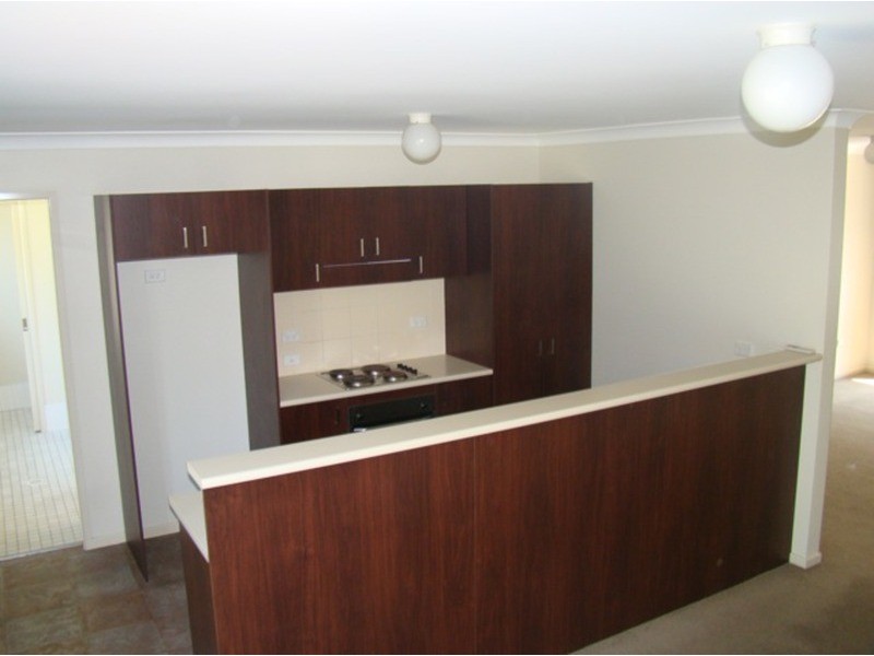 2/47 Hawke  Street, Huskisson NSW 2540