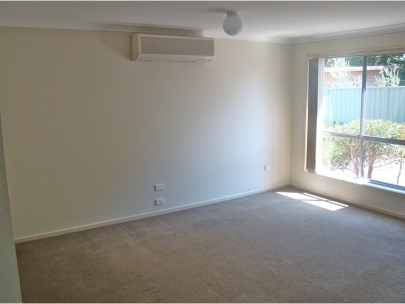 2/47 Hawke  Street, Huskisson NSW 2540
