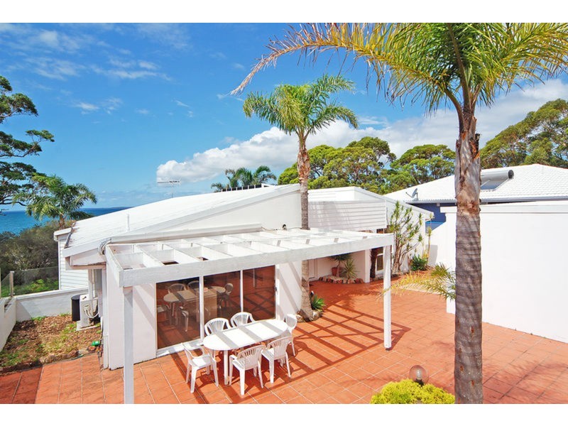 212 Elizabeth Drive, Vincentia NSW 2540