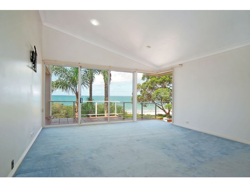 212 Elizabeth Drive, Vincentia NSW 2540