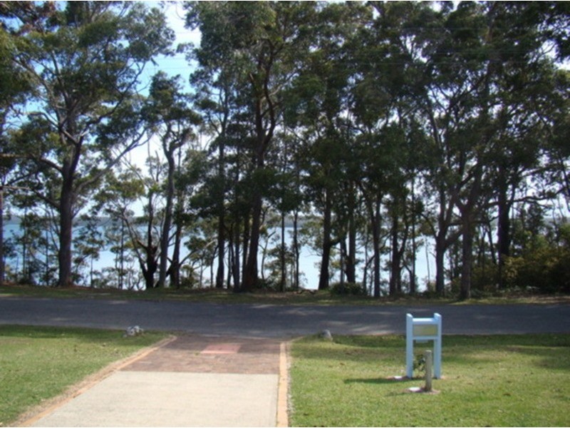 147 Basin View Parade, Basin View NSW 2540