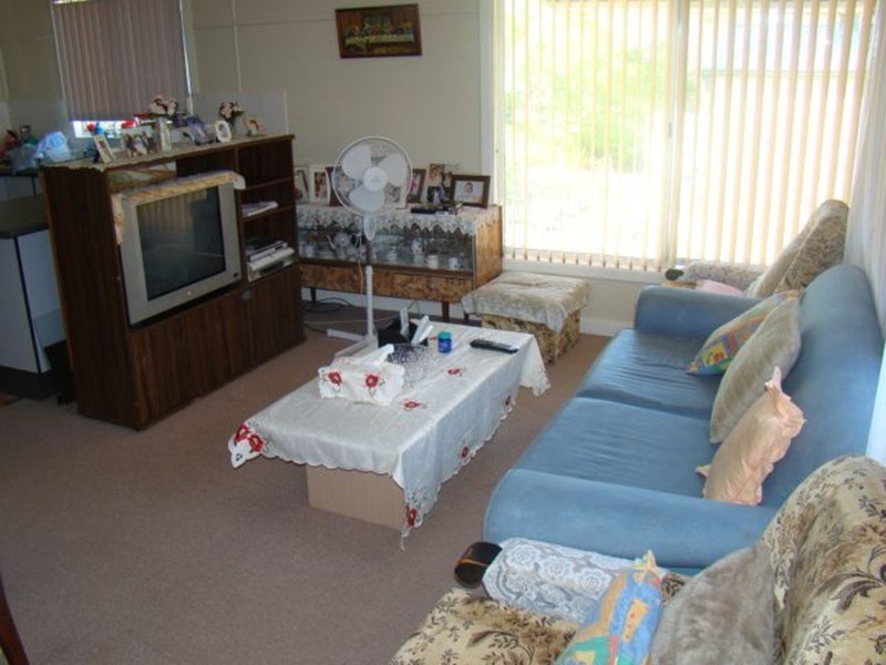 16 High  Street, Erowal Bay NSW 2540