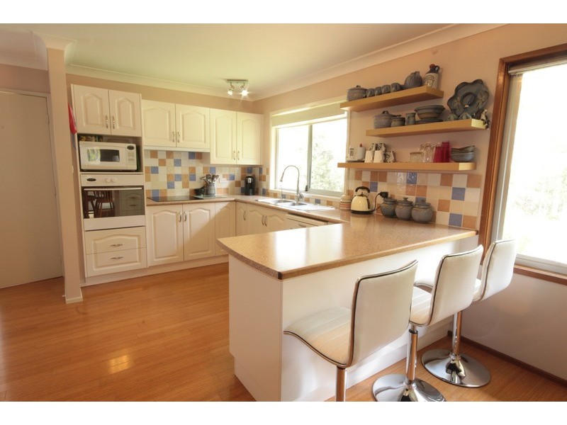 3 Boathaven  Avenue, Basin View NSW 2540