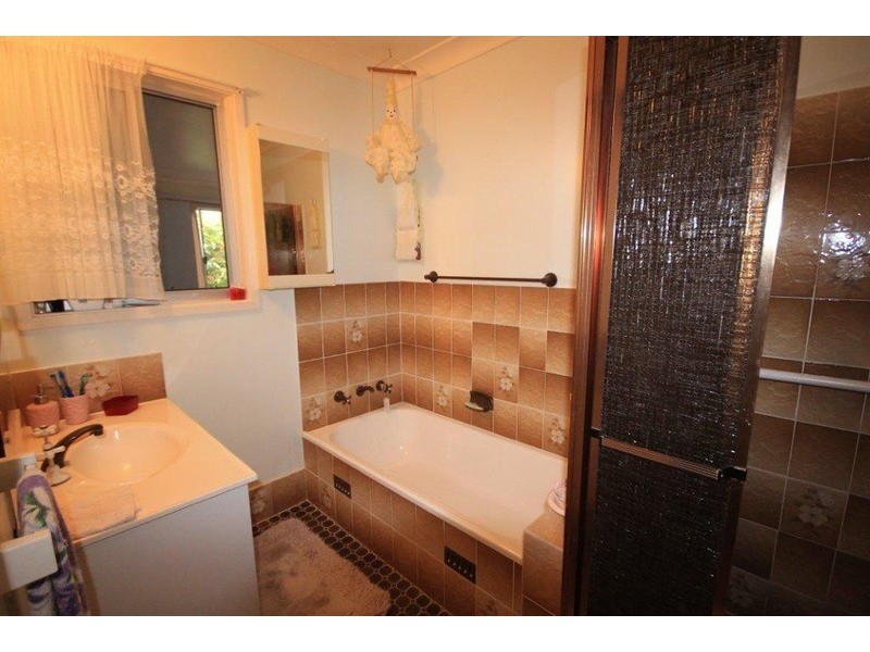 3 Platypus Avenue, Sanctuary Point NSW 2540