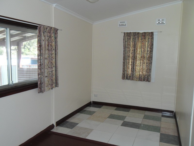 18 Nowra  Street, Huskisson NSW 2540