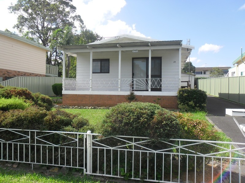 21 Audrey Avenue, Basin View NSW 2540