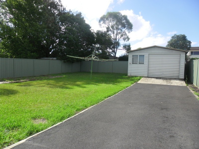 21 Audrey Avenue, Basin View NSW 2540