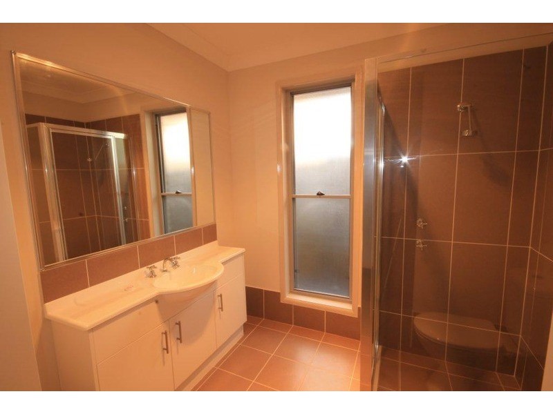 15  Avro Avenue, Sanctuary Point NSW 2540