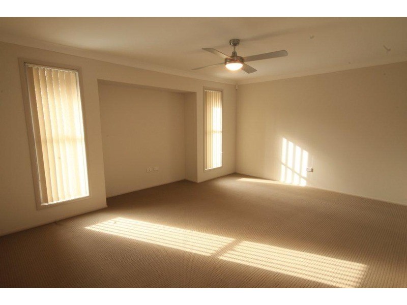 15  Avro Avenue, Sanctuary Point NSW 2540