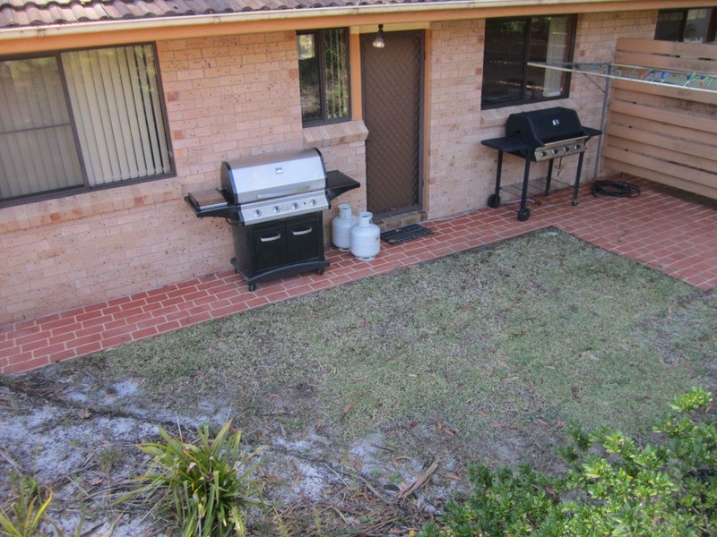 2/18 Frederick  Street, Sanctuary Point NSW 2540