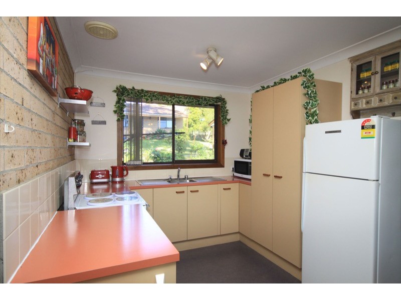 2/18 Frederick  Street, Sanctuary Point NSW 2540