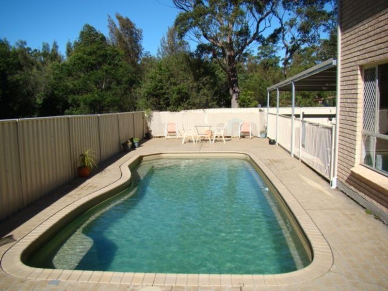 6 Nulla  Place, St Georges Basin NSW 2540