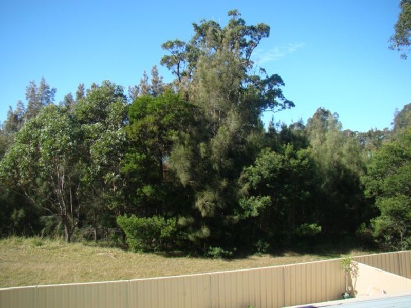 6 Nulla  Place, St Georges Basin NSW 2540