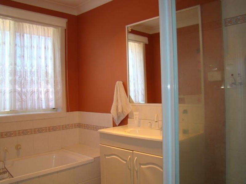 6 Nulla  Place, St Georges Basin NSW 2540