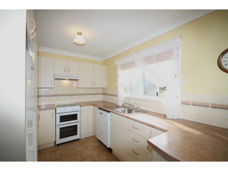 32 Roulstone Crescent, Sanctuary Point NSW 2540