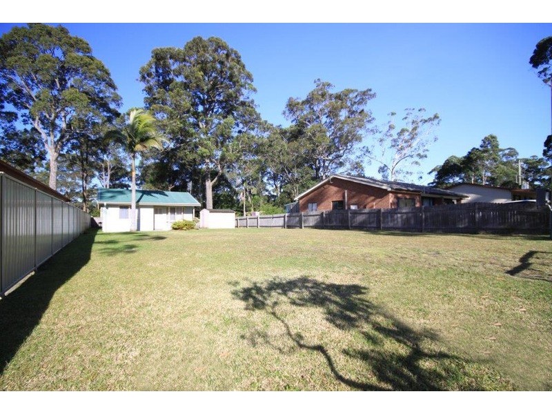 6 Tibbles  Avenue, Old Erowal Bay NSW 2540