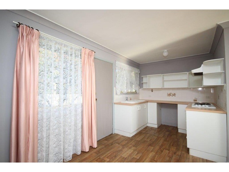 6 Tibbles  Avenue, Old Erowal Bay NSW 2540