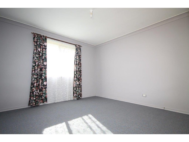 6 Tibbles  Avenue, Old Erowal Bay NSW 2540