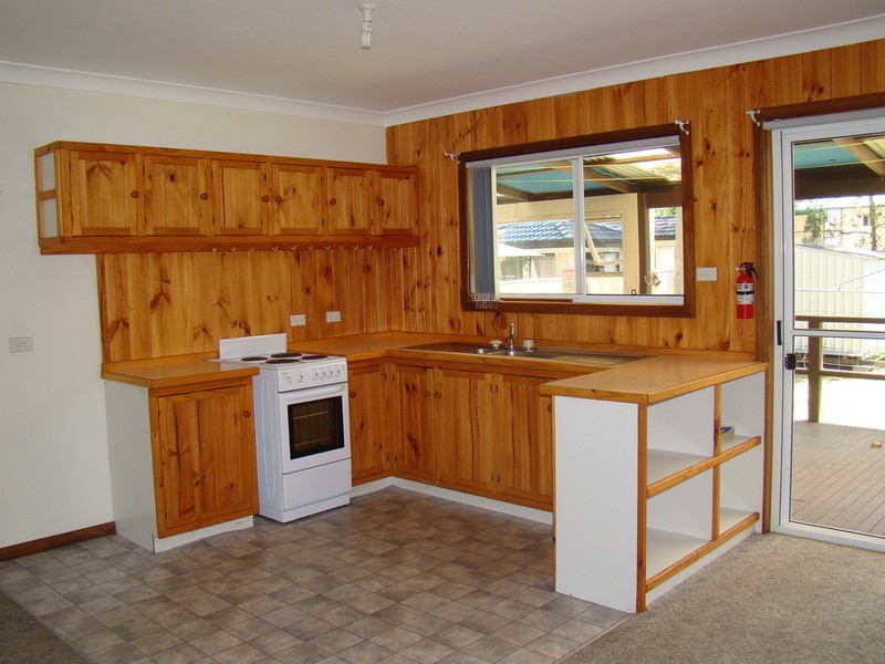 32 Mountain  Street, Sanctuary Point NSW 2540
