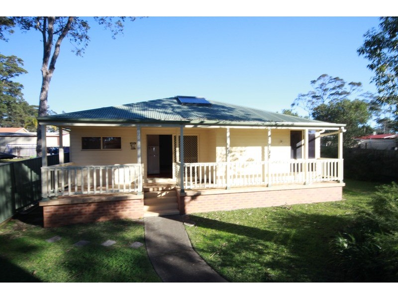 32  First  Avenue, Erowal Bay NSW 2540