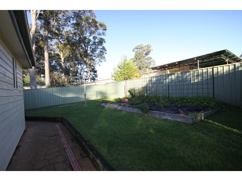 32  First  Avenue, Erowal Bay NSW 2540