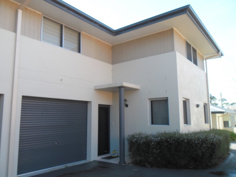 2/21 Duncan  Street, Huskisson NSW 2540