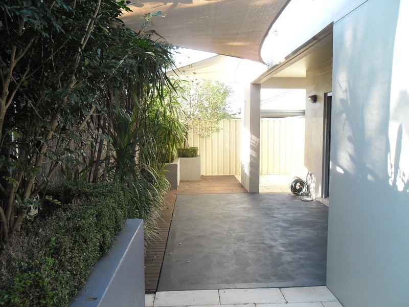 2/21 Duncan  Street, Huskisson NSW 2540