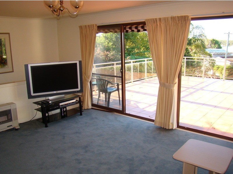 17 Tomerong Street, Huskisson NSW 2540