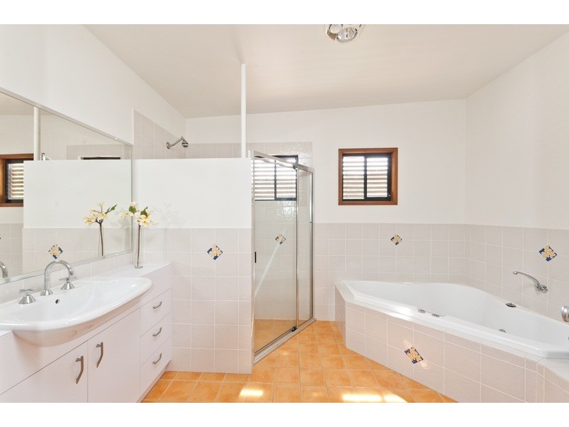 430 Elizabeth Drive, Vincentia NSW 2540