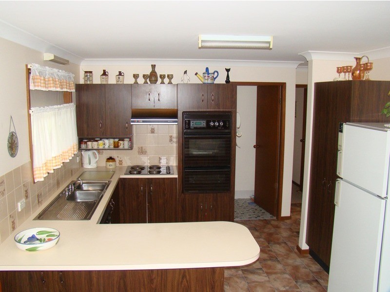 3 Irwin Place, Vincentia NSW 2540